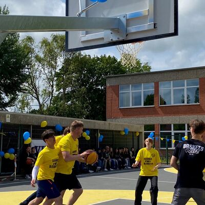 Bild vergr&ouml;&szlig;ern: Streetballcourt