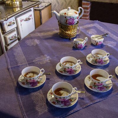 Tee mit allen Sinnen