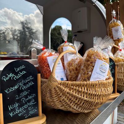 Nudelschlemmerei auf dem Wochenmarkt
