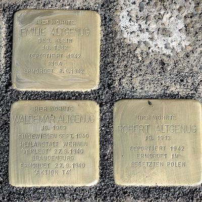 Stolpersteine für die Familie Altgenug, Sielstraße 14 (alte Anschrift)